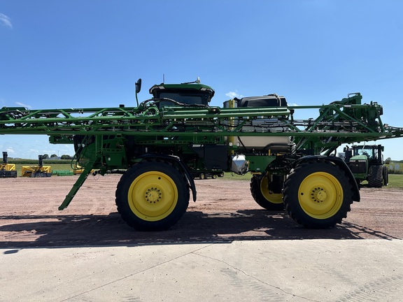 2024 John Deere 412R Sprayer/High Clearance