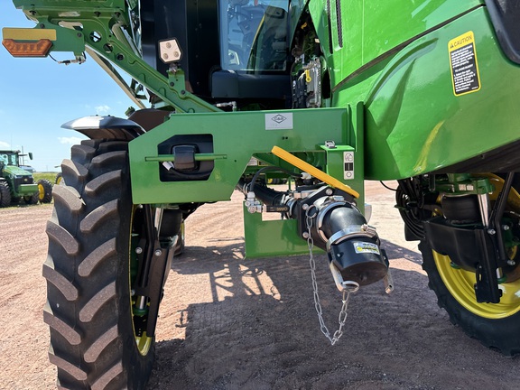 2024 John Deere 412R Sprayer/High Clearance