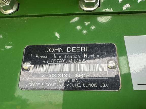 2021 John Deere S790 Combine