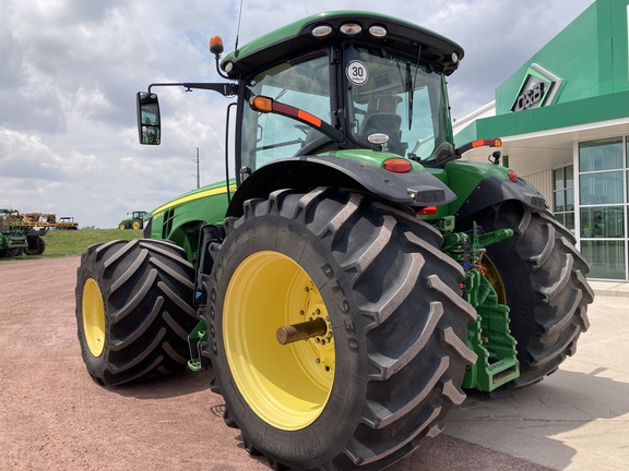 2018 John Deere 8370R Tractor