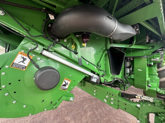 2021 John Deere S790 Combine