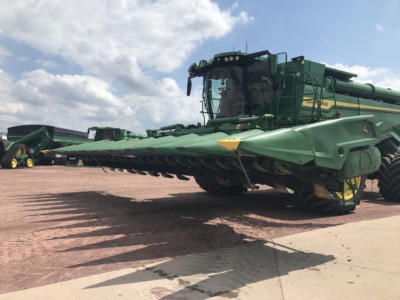 2023 John Deere C12F StalkMaster Header Corn Head