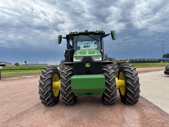 2023 John Deere 8R 370 Tractor