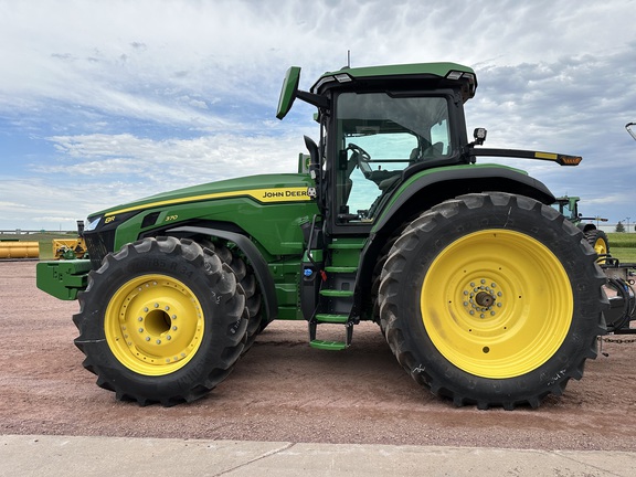 2023 John Deere 8R 370 Tractor