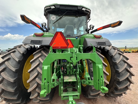 2023 John Deere 8R 370 Tractor