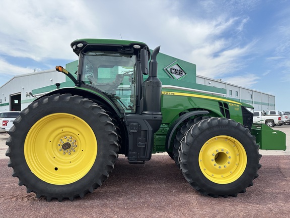 2019 John Deere 8370R Tractor