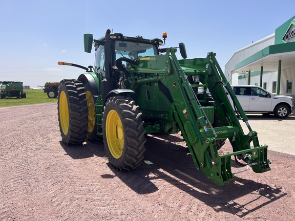 2022 John Deere 6R 175 Tractor