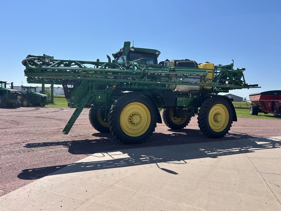 2023 John Deere 612R Sprayer/High Clearance
