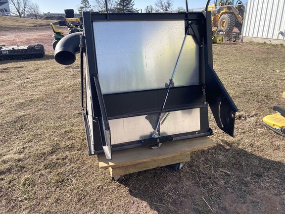 2017 John Deere 1570 Mower/Front Deck