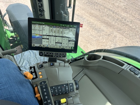 2024 John Deere 8R 370 Tractor