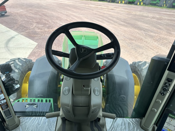 2024 John Deere 8R 370 Tractor