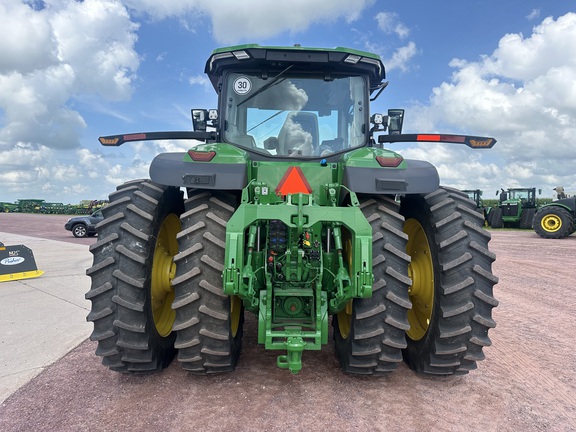 2024 John Deere 8R 370 Tractor