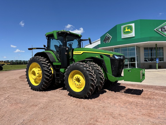 2024 John Deere 8R 370 Tractor