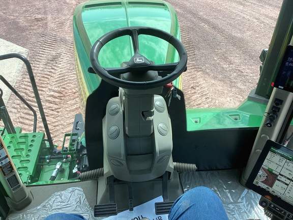 2024 John Deere 9RT 590 Tractor Rubber Track