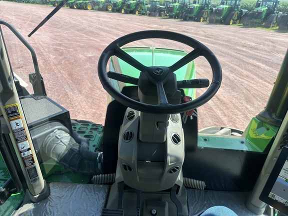 2024 John Deere 9R 640 Tractor 4WD