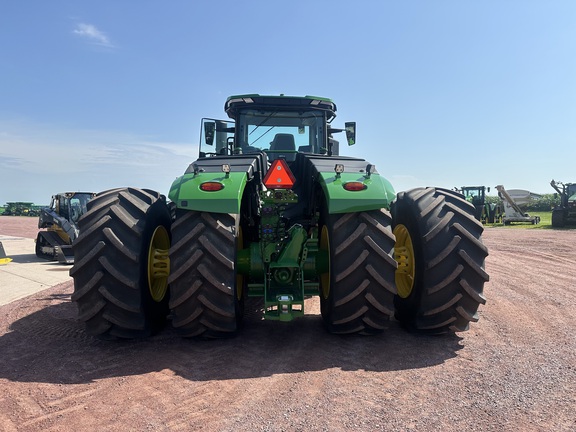 2024 John Deere 9R 640 Tractor 4WD