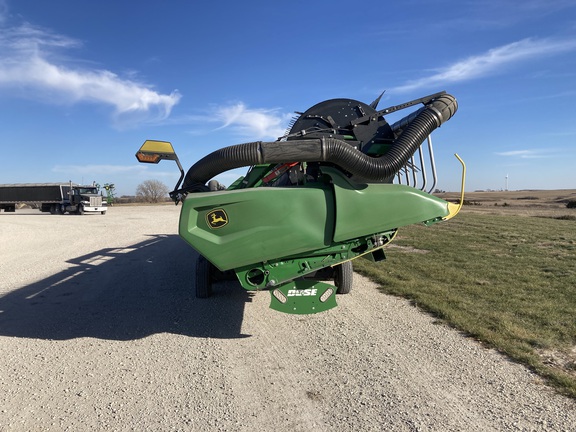 2022 John Deere RD45F Header Combine