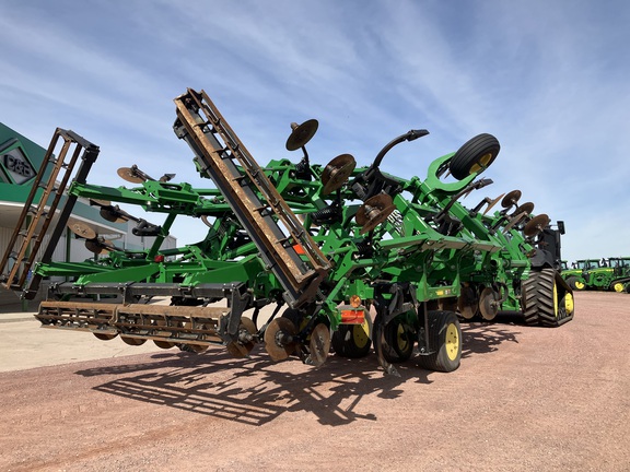 2020 John Deere 2730 Disk Ripper