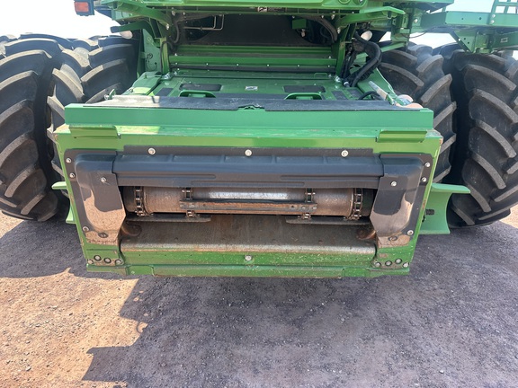 2020 John Deere S780 Combine