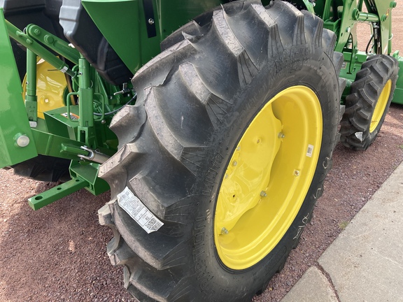 2024 John Deere 4066R Tractor Compact