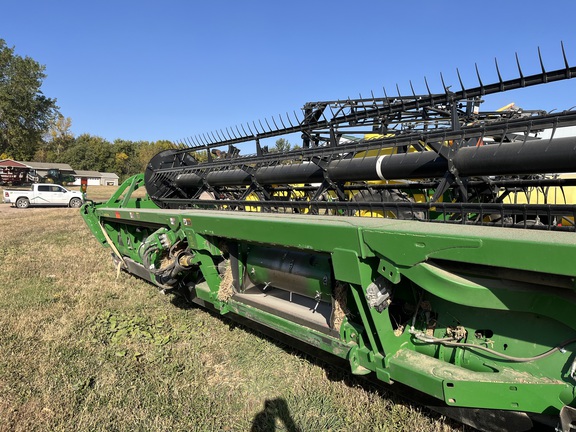 2014 John Deere 635FD Header Combine