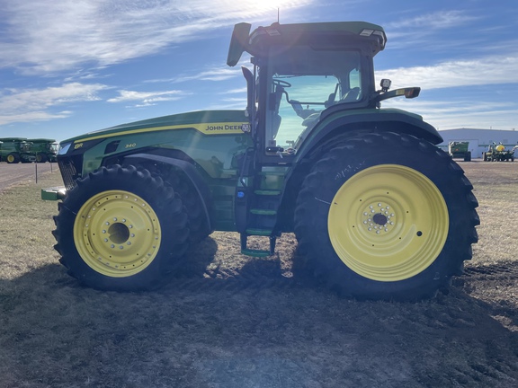 2023 John Deere 8R 340 Tractor