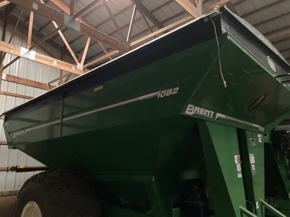 2014 Unverferth 1082 Grain Cart