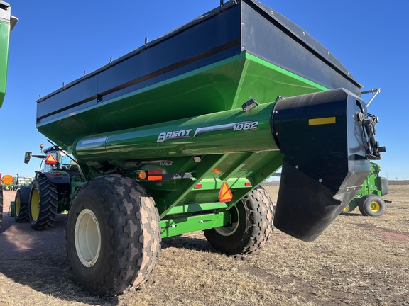 2014 Unverferth 1082 Grain Cart