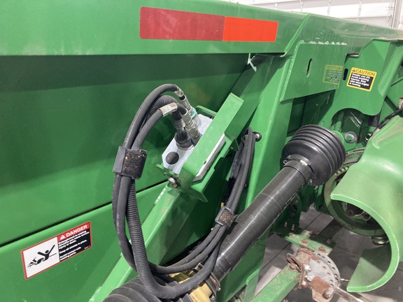 2010 John Deere 608C StalkMaster Header Corn Head