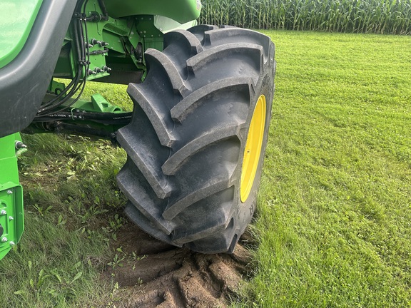2024 John Deere X9 1100 Combine