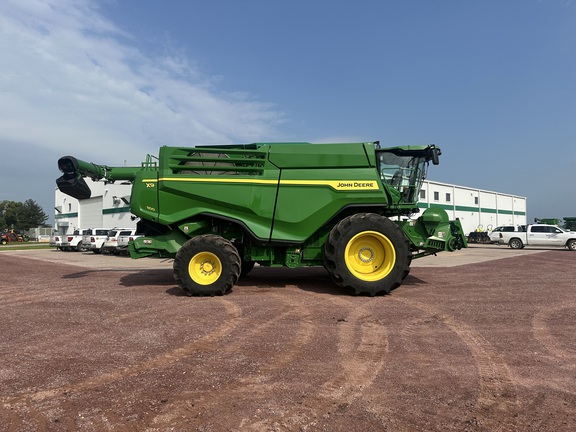 2024 John Deere X9 1100 Combine