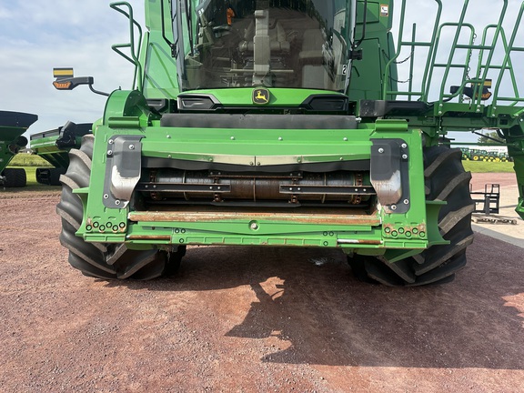 2024 John Deere X9 1100 Combine