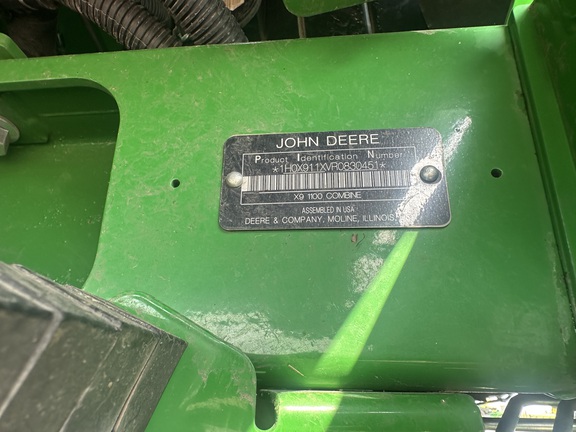 2024 John Deere X9 1100 Combine