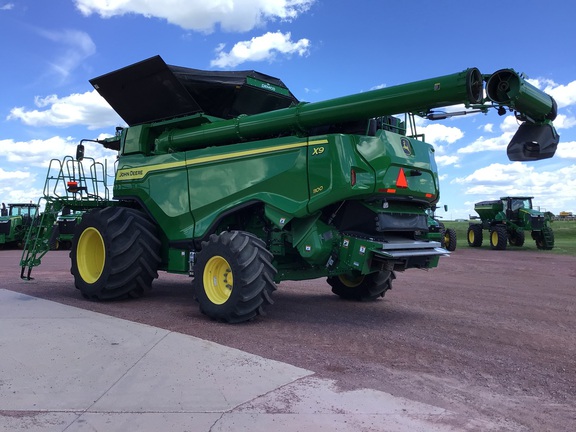 2024 John Deere X9 1100 Combine