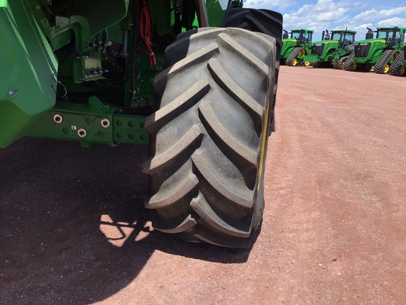 2024 John Deere X9 1100 Combine