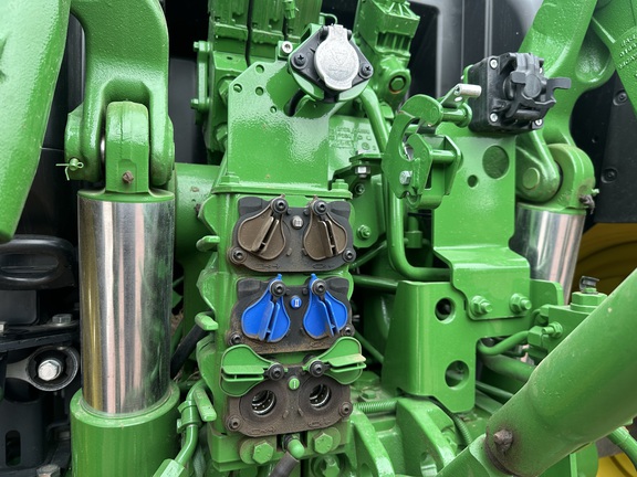 2023 John Deere 6R 155 Tractor