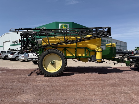 2004 Redball 680 Sprayer