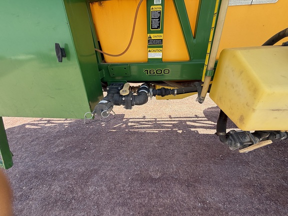 2004 Redball 680 Sprayer