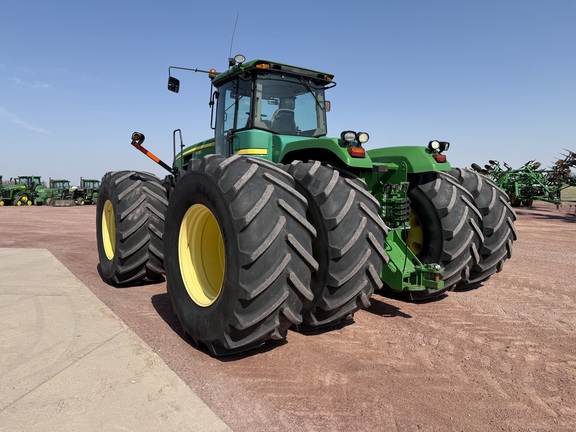 2011 John Deere 9630 Tractor 4WD