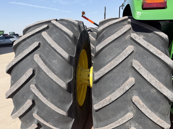 2011 John Deere 9630 Tractor 4WD