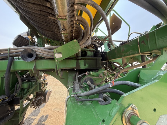 2004 John Deere 1790 Planter