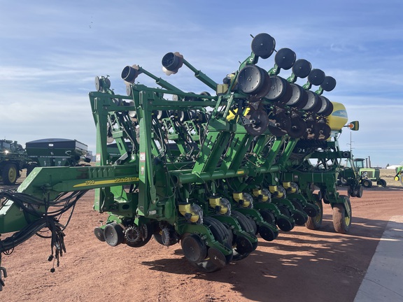 2004 John Deere 1790 Planter
