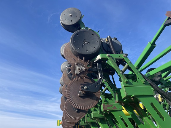 2004 John Deere 1790 Planter
