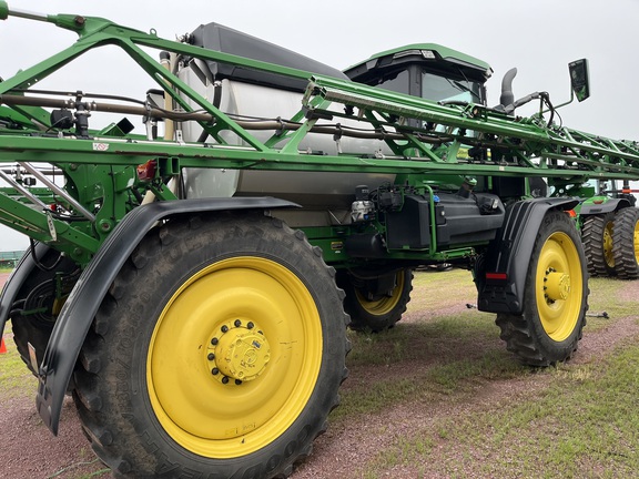 2022 John Deere 612R Sprayer/High Clearance