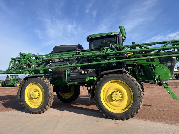 2022 John Deere 612R Sprayer/High Clearance