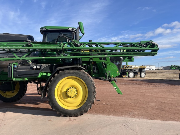 2022 John Deere 612R Sprayer/High Clearance