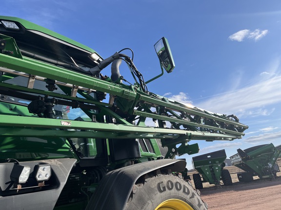 2022 John Deere 612R Sprayer/High Clearance
