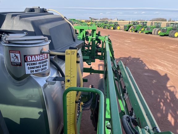 2022 John Deere 612R Sprayer/High Clearance