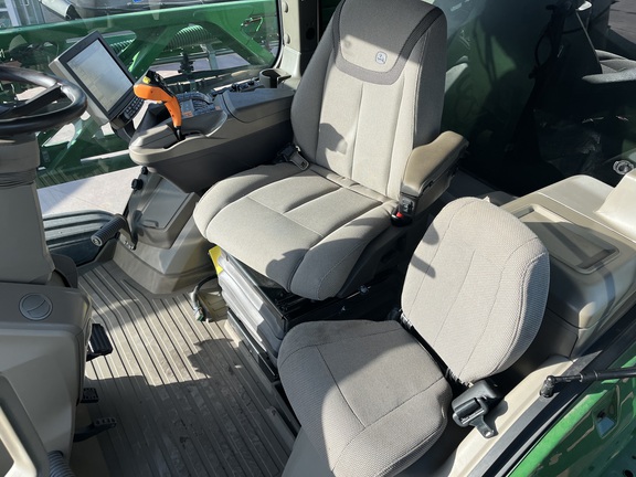 2022 John Deere 612R Sprayer/High Clearance