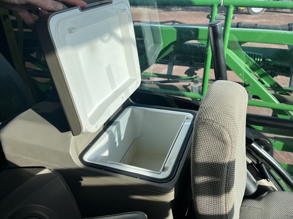 2022 John Deere 612R Sprayer/High Clearance